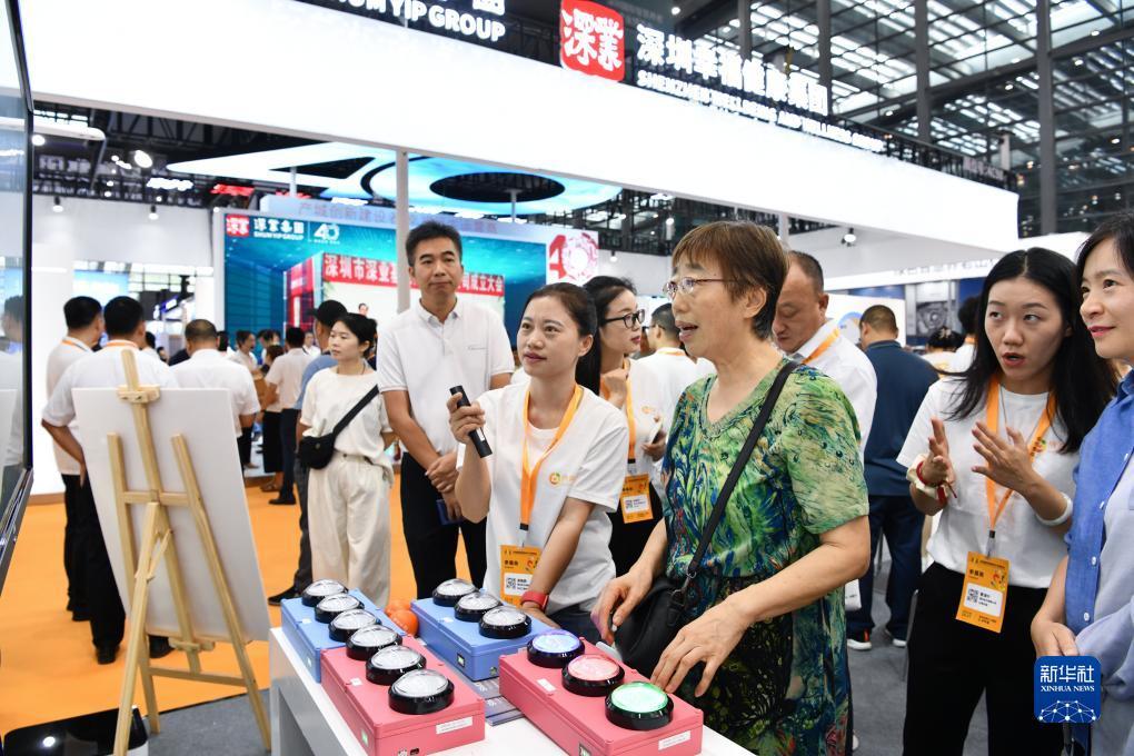 787棋牌
